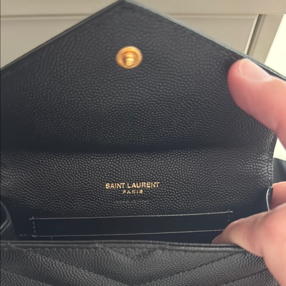 🥳HP🥳♥️Saint Laurent Black Quilted Wallet with Gold Logo♥️ - Picture 7 of 13